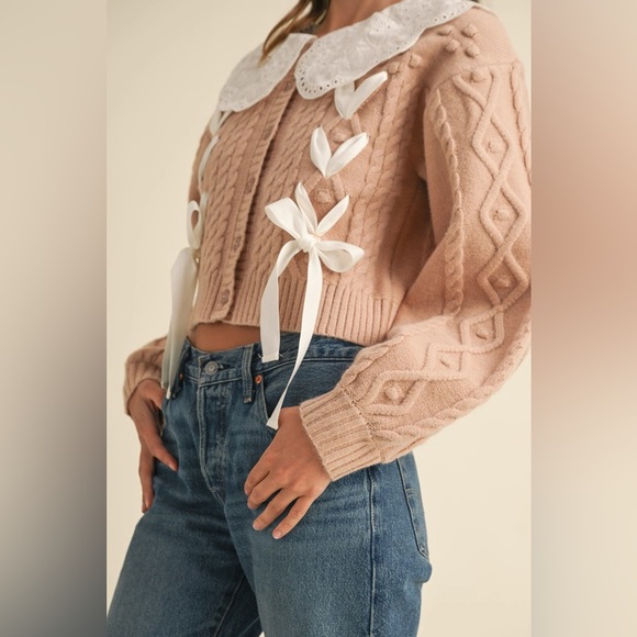 80B. Eyelet Collar Cable Knit Cardigan - Rose - Picture 4 of 12